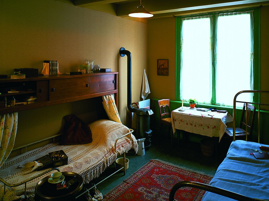 Otto, Edith, and Margot Frank's room