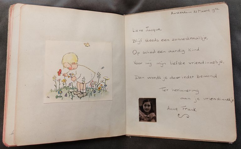 Schenkung Poesiealbum mit Gedicht von Anne Frank