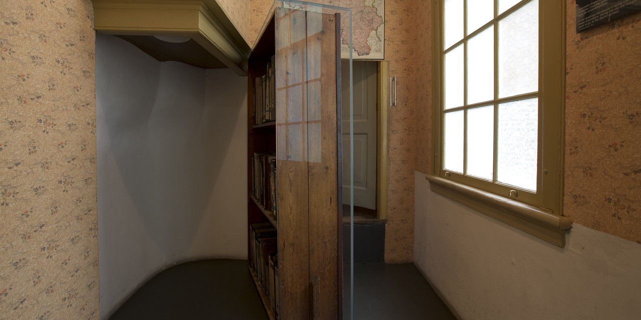 Anne Frank Secret Annex Bookcase