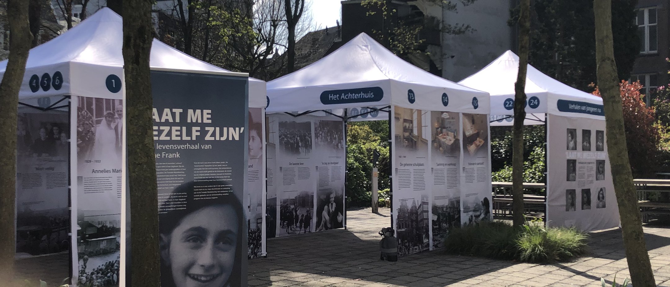 Buiten Tentoonstelling Laat me mezelf zijn