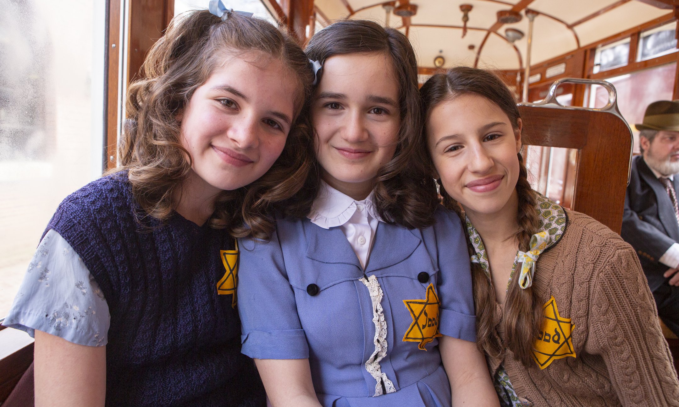 No description available.